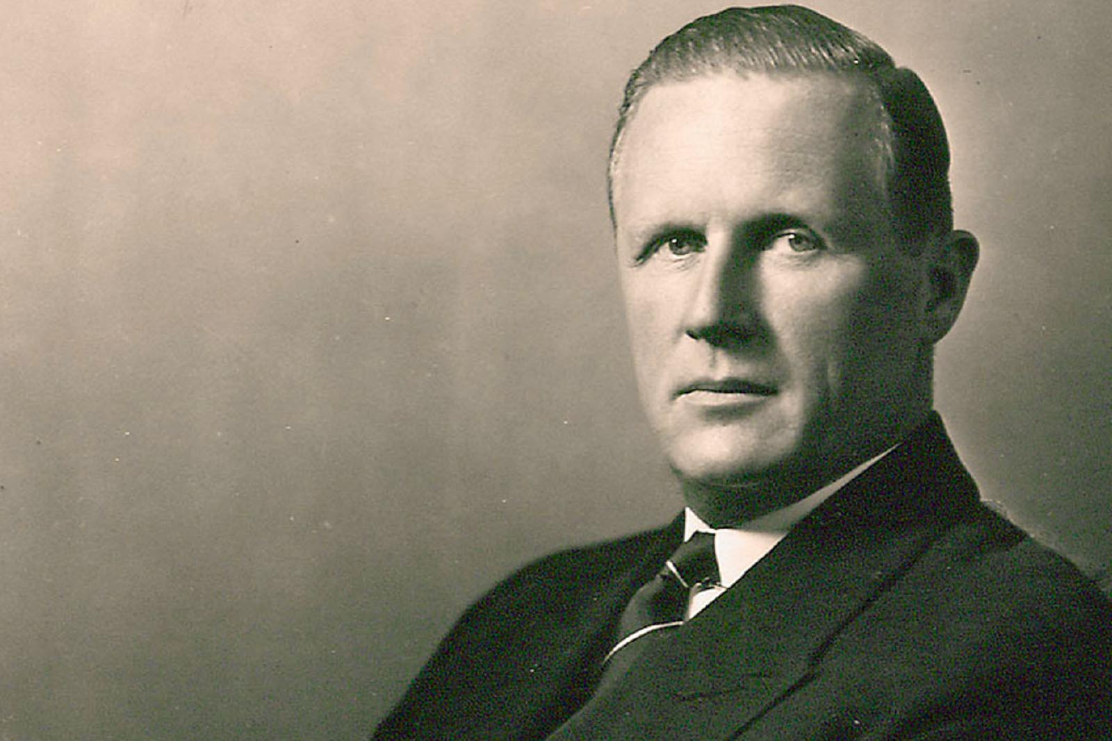Black and white photo of George W. ww5