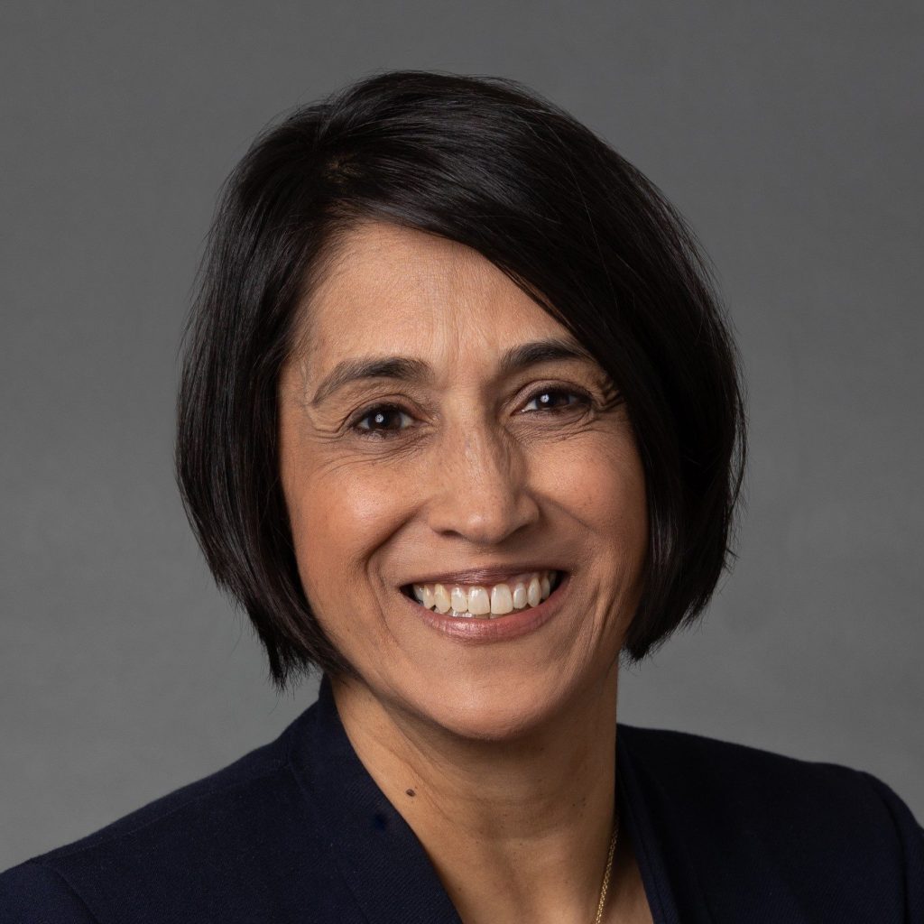 head shot of ww5's Jenelle Krishnamoorthy